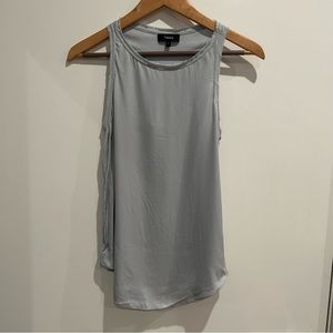 Theory sleeveless blouse / tank top light blue, size XS / Petite 100% silk